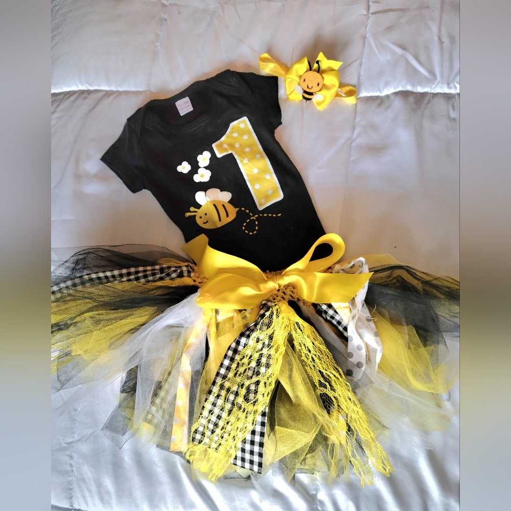 Baby Girls 1st Birthday Outfit Set!